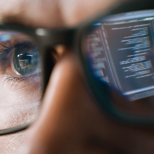 Softwareentwickler, Reflektion in Brille